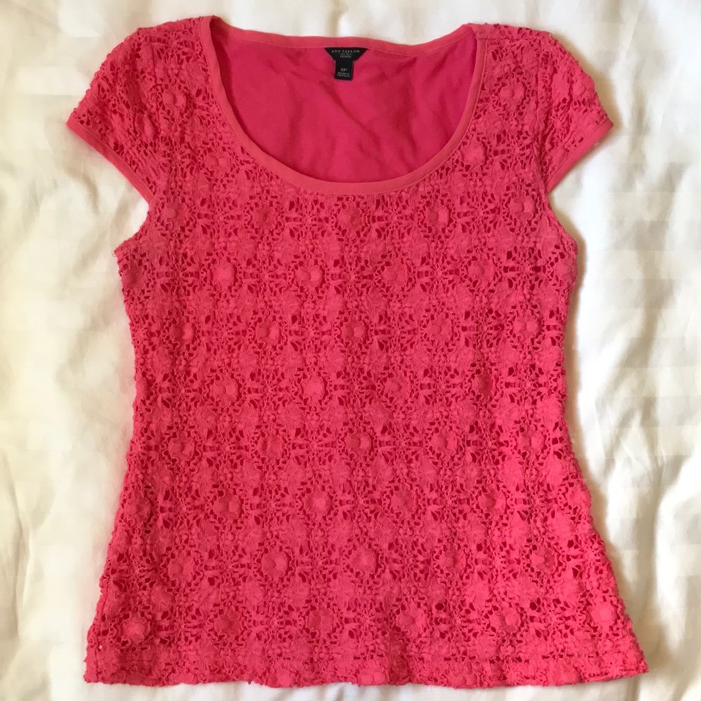 AnnTaylor petite pink lined stretch lace top